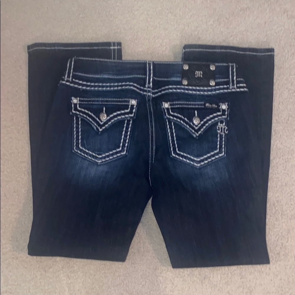 ➕Miss Me Low-Rise Boot Jeans